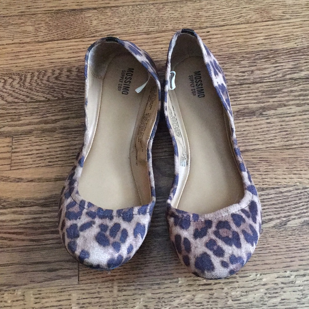 Mossimo supply leopard flats